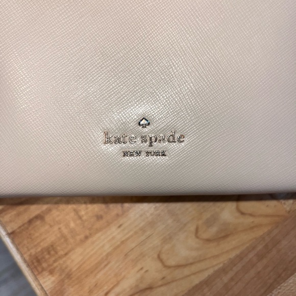 Kate Spade Lauren Color Block Camera Bag | Tan/Black/White - Picture 9 of 10